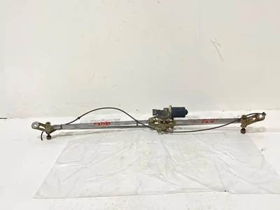 Freightliner Cascadia 125 Windshield Wiper Motor
