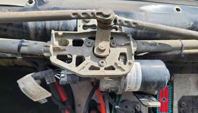 Freightliner Cascadia 125 Windshield Wiper Motor