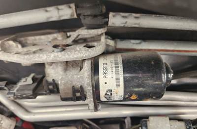 Freightliner Cascadia 125 Windshield Wiper Motor