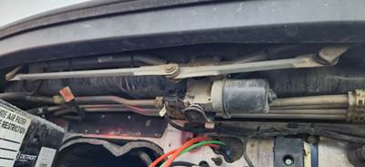 Freightliner Cascadia 126 Windshield Wiper Motor