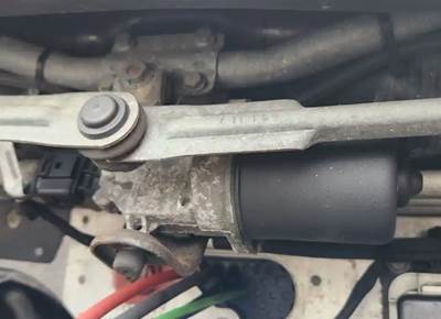 Freightliner Cascadia 126 Windshield Wiper Motor