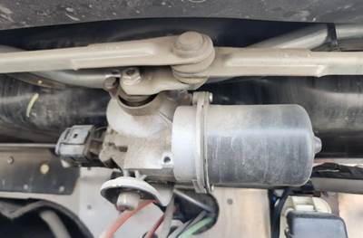 Freightliner Cascadia 126 Windshield Wiper Motor