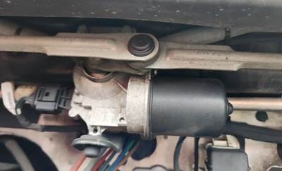 Freightliner Cascadia 126 Windshield Wiper Motor
