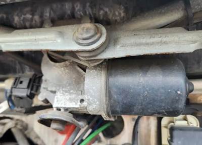 Freightliner Cascadia 126 Windshield Wiper Motor