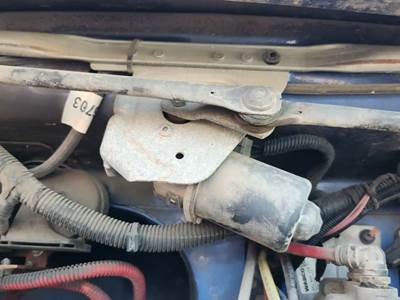 Freightliner M2 106 Windshield Wiper Motor