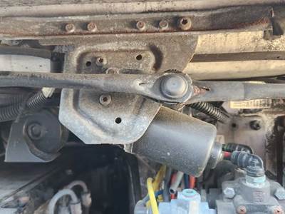 Freightliner M2 112 Windshield Wiper Motor for a 2018 Freightliner M2 112 Medium Duty