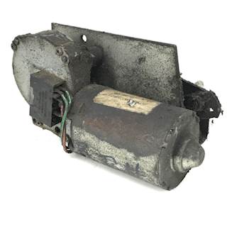 Freightliner MT55 Windshield Wiper Motor for a 2001 Freightliner MT55 Chassis