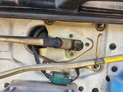 GMC T7500 Windshield Wiper Motor