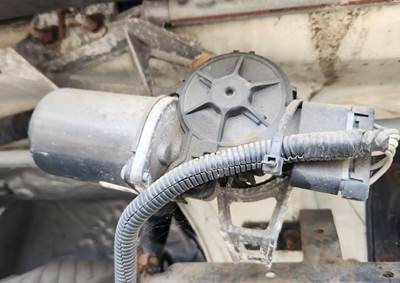 International 4400 Windshield Wiper Motor