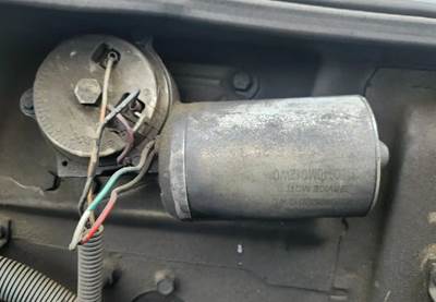 International 4900 Windshield Wiper Motor