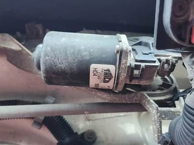 International HX520 Windshield Wiper Motor