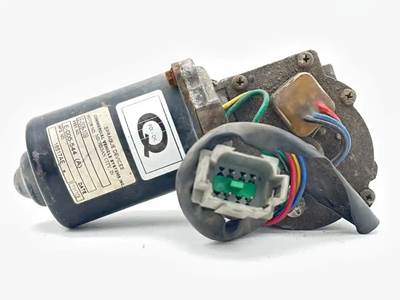 Kenworth T2000 Windshield Wiper Motor