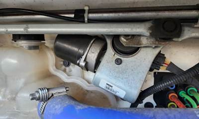 Kenworth T480 Windshield Wiper Motor