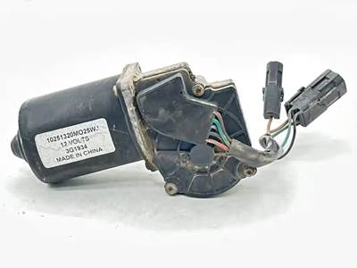 Mack Vision CXN613 Windshield Wiper Motor for a 2007 Mack CXN613