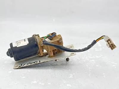 Peterbilt 365 Windshield Wiper Motor