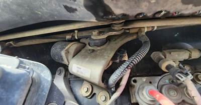 Peterbilt 579 Windshield Wiper Motor