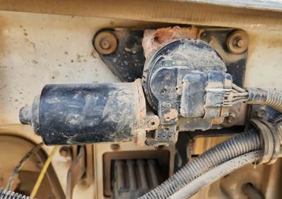 Sterling L9500 Windshield Wiper Motor