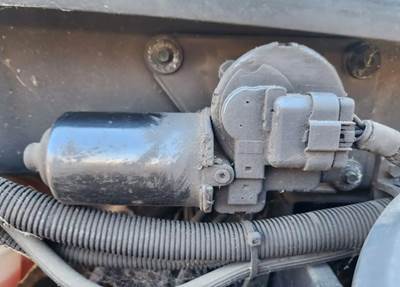 Sterling L9500 Windshield Wiper Motor