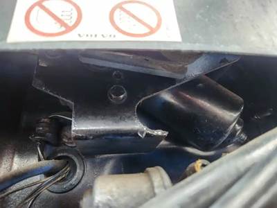 Volvo FE Windshield Wiper Motor