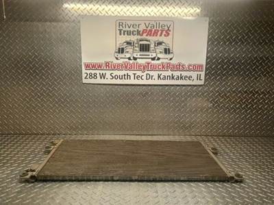 Volvo VNL A/C Condenser