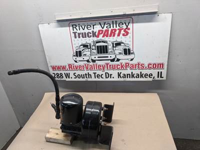 International LT625 Air Dryer