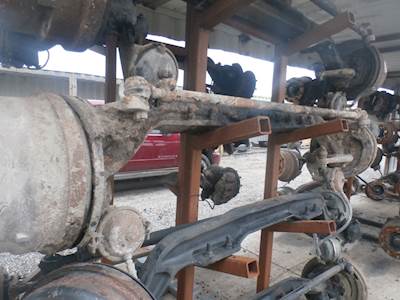 Ford LTA9000 Front Axle Assembly for a 1994 Ford LTA9000 AERO MAX 106