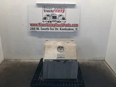 Freightliner Cascadia 125 Battery Box