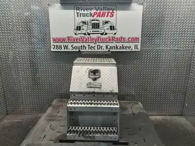Freightliner Columbia 120 Battery Box