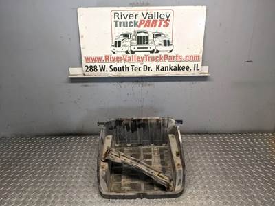 Freightliner M2 106 Battery Box
