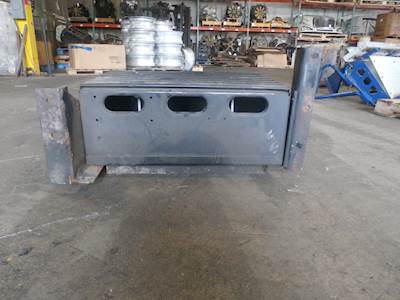 Mack MR688S Battery Box