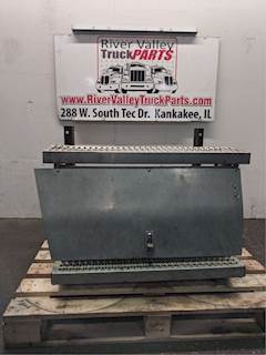 Peterbilt 386 Battery Box