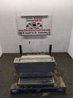 Peterbilt 386 Battery Box