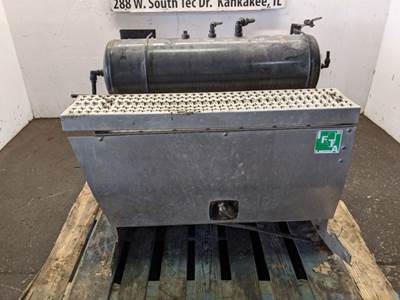 Peterbilt 386 Battery Box