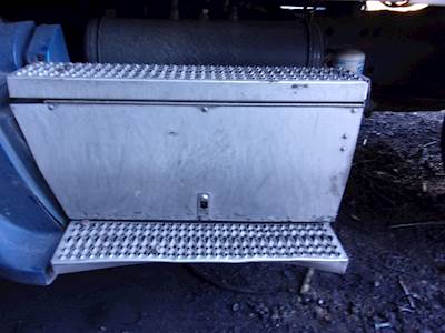 Peterbilt 387 Battery Box