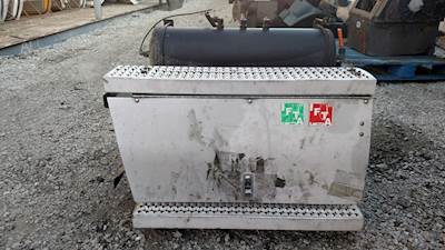 Peterbilt 387 Battery Box