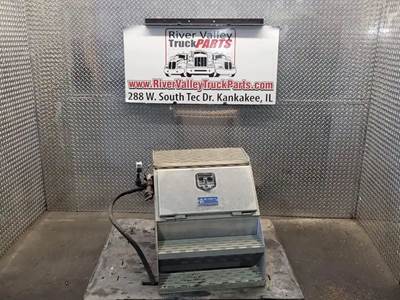 Peterbilt 579 Battery Box