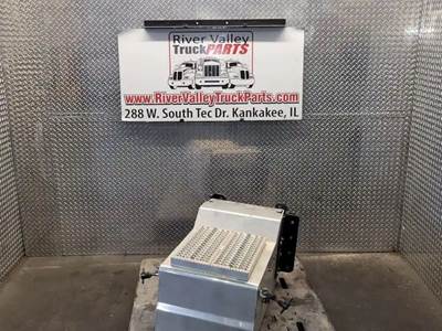 Peterbilt 579 Battery Box
