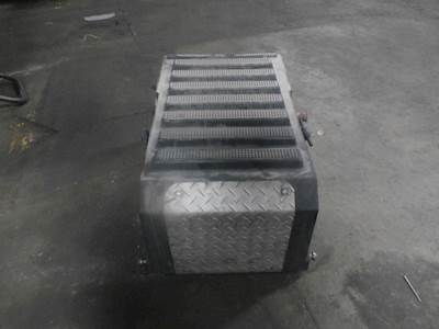 ThIs Battery Box Is Used And In Good Condition. Holds 3 Batteries. Measures: