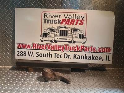 Freightliner Cascadia 113 Bracket