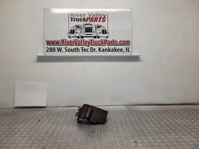 Freightliner Cascadia 125 Bracket