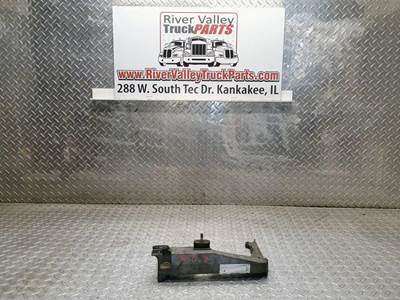 Freightliner Cascadia 125 Bracket