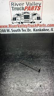 International 9100i Bracket