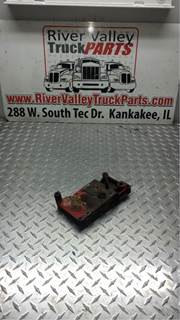 Good, Used ShutOff VAlve BrAcket Off A Cummins ISX15 Engine. pArt hAs Been