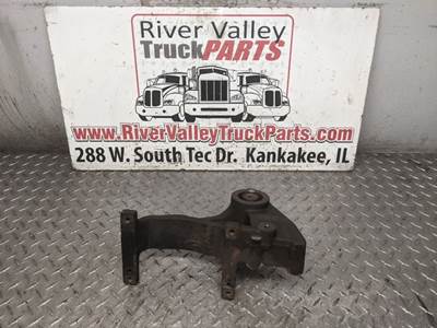 Good, Used AlternAtor Support BrAcket From A Cummins ISX15 Engine. The