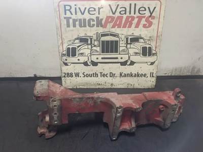 Good, Used Engine BrAcket From A Cummins ISX15 Engine. The Engine BrAcket hAs