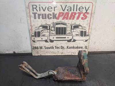 Good, Used Support BrAcket From A Volvo D13 Engine. The Support BrAcket hAs Been