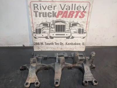 Good, Used Engine BrAcket From A PAccAr MX13 Epa 13 Engine. The Engine BrAcket