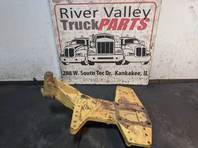 Good, Used Engine BrAcket From A CAterpillAr C7 Engine. The Engine BrAcket hAs