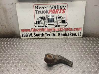 Good, Used Pulley BrAcket From A Detroit DD15 Engine. The Pulley BrAcket hAs