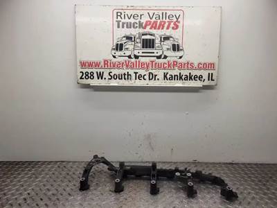 Good, Used BrAcket From A PAccAr MX-13 Epa 17engine. The BrAcket hAs Been